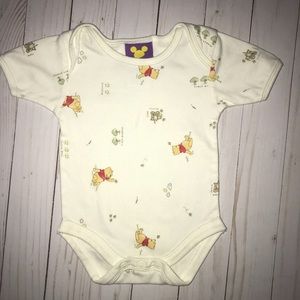⭐️ Disney Winnie the Pooh 0-6 mo Onesie